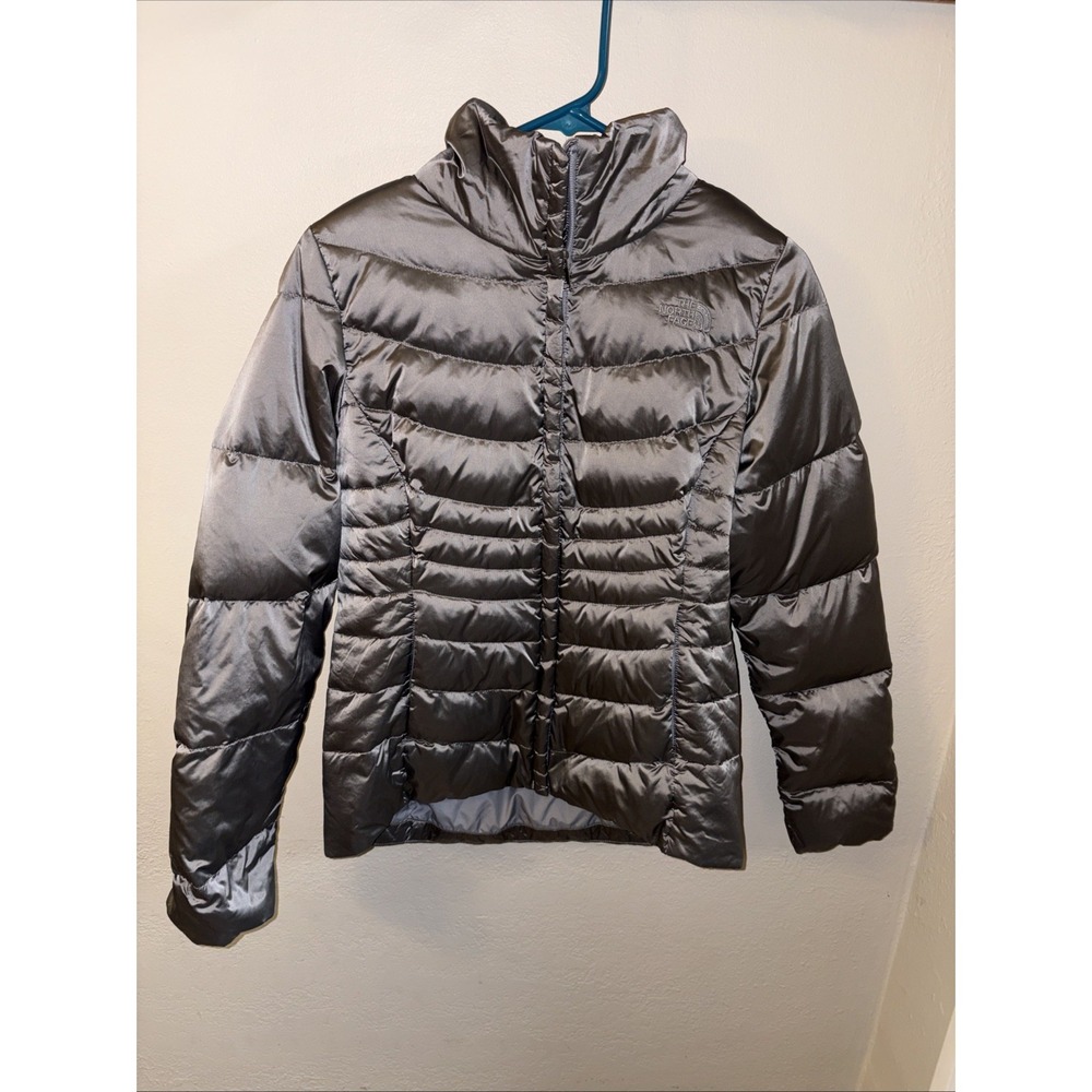 The North Face Women's Silver/Grey 550 75% Goose Down Jacket Size S